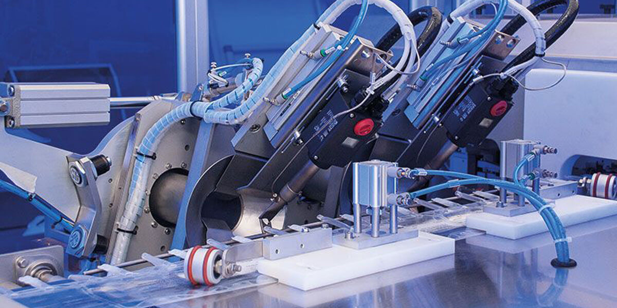 bags forming filling and closing 001